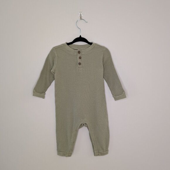 ❤️ 2 for 10 ❤️ Old Navy Long-Sleeve Thermal-Knit Henley One-Piece for Baby - Picture 1 of 3